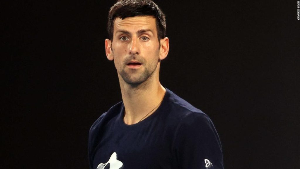 Novak Djokovic está listo para saltarse el Abierto de Francia y Wimbledon debido a su postura sobre la vacuna, le dijo a la BBC en una entrevista en cámara