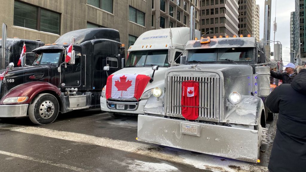 El alcalde de Ottawa y "Freedom Caravan" acuerdan mover camiones de áreas residenciales