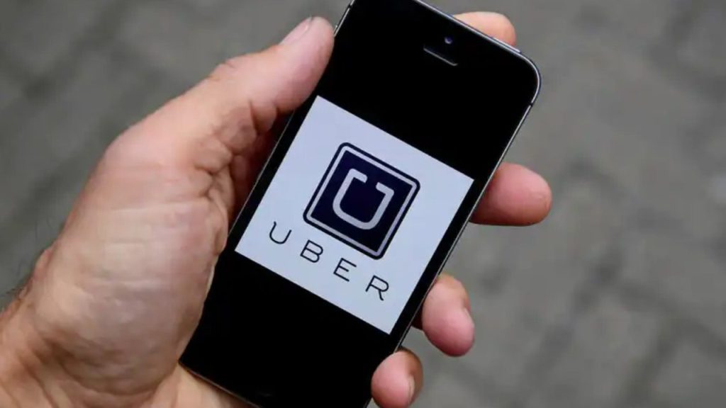 Uber introduce recargos por combustible en EE. UU. en medio del aumento de los precios de la gasolina