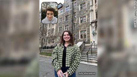 Ben Telerski y Alexandra Henn en una foto de su aplicación BeReal.  La aplicación toma una foto doble que muestra al usuario una selfie y lo que tiene delante.