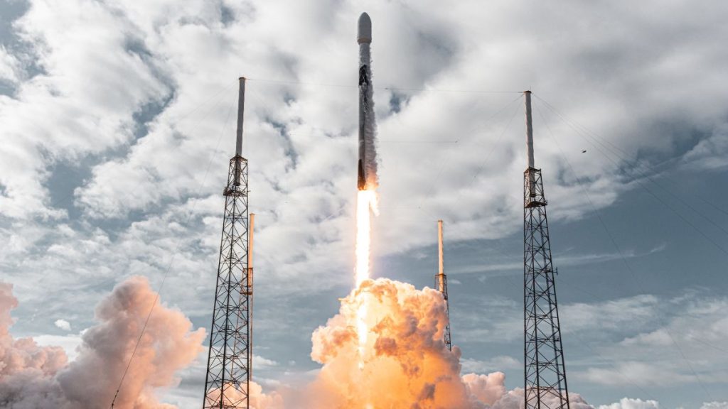 Rocket Lab, misiones SpaceX lanzadas el viernes: míralas en vivo