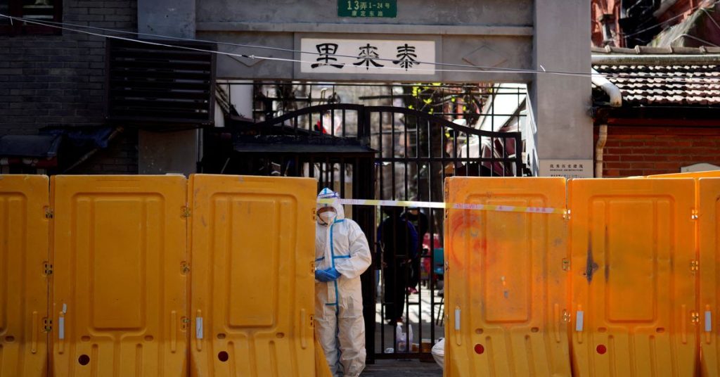 Todo Shanghai ha entrado en bloqueo de COVID a pesar de los casos asintomáticos