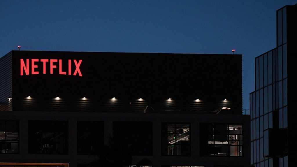 Netflix cambia nota de cultura de empresa y enfatiza libertad artística: NPR