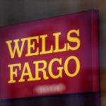 Wells Fargo acusado de realizar simulacros de entrevistas de trabajo con candidatos de minorías: informe