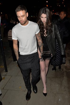 Liam Payne y Maya Henry fueron vistos saliendo del Teatro Shaftesbury después de asistir a la noche de prensa. "y julieta" En Londres el 21 de noviembre de 2019. Crédito: Matrix / MediaPunch *** SOLO EE. UU. *** / IPX