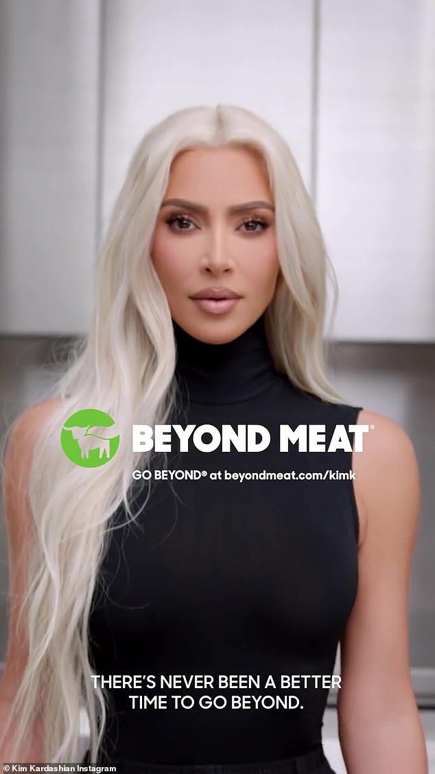 Lo mejor de todo: la notable familia Kardashian dijo 'Muy bien' y agregó que comer carne sin carne es mejor para el planeta.