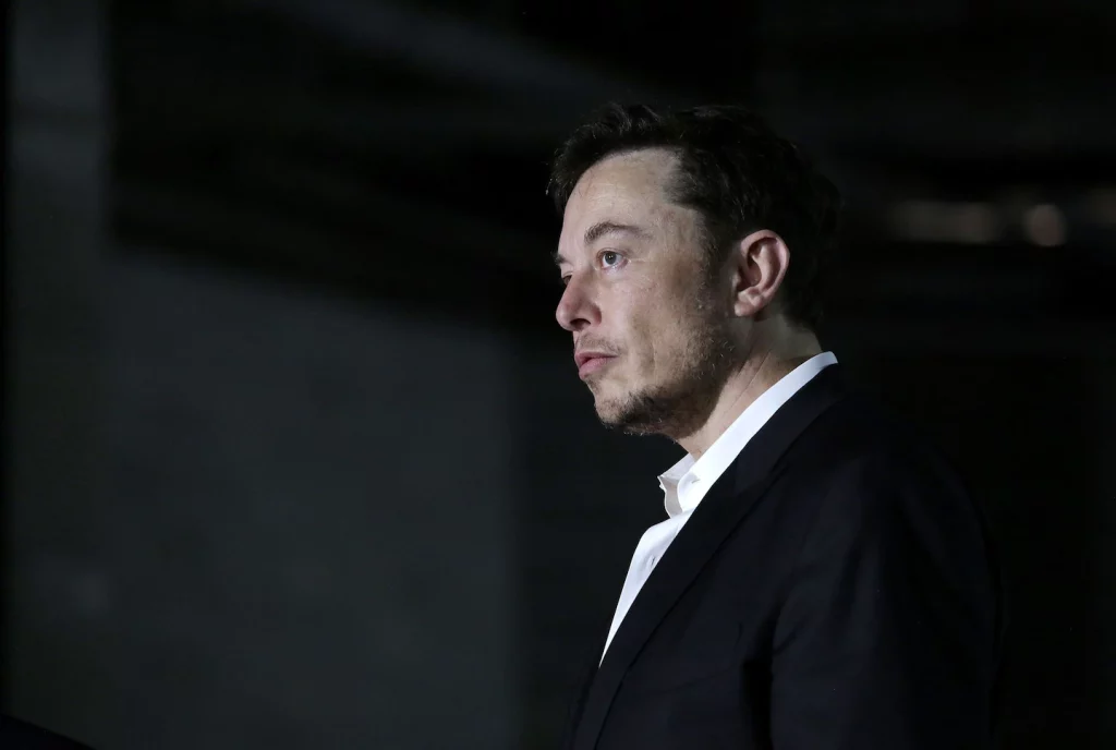 Elon Musk dice que puede intentar renegociar el acuerdo de $ 44 mil millones de Twitter por menos