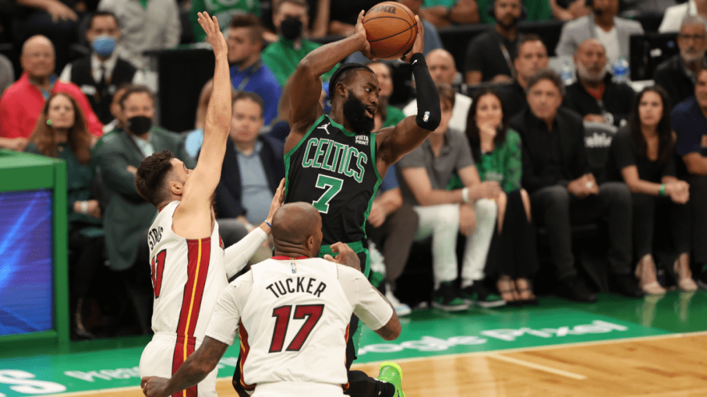 Puntaje de Celtics-Heat: actualizaciones en vivo de los juegos de la NBA mientras Boston busca apagar a Miami en el sexto juego en el puesto de las finales