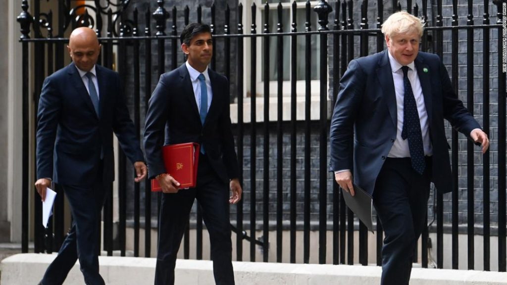 Duro golpe para Boris Johnson con la renuncia de destacados ministros del gobierno del Reino Unido, Rishi Sunak y Sajid Javid