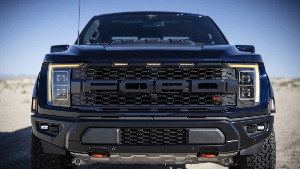 Ford presenta la nueva camioneta pickup F-150 Raptor R de 700 caballos de fuerza