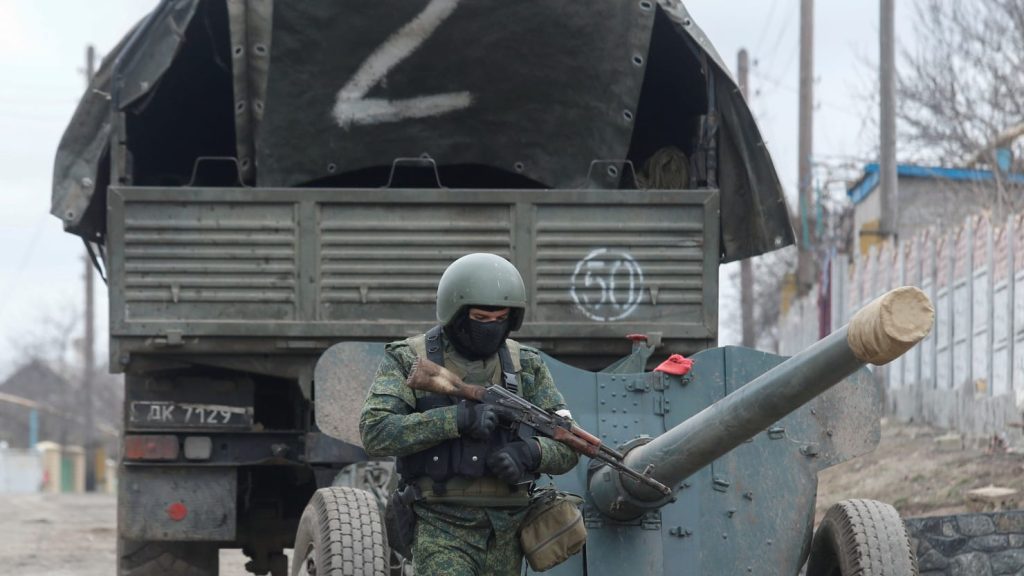 Informe: Cientos de soldados rusos están detenidos en sótanos por negarse a luchar