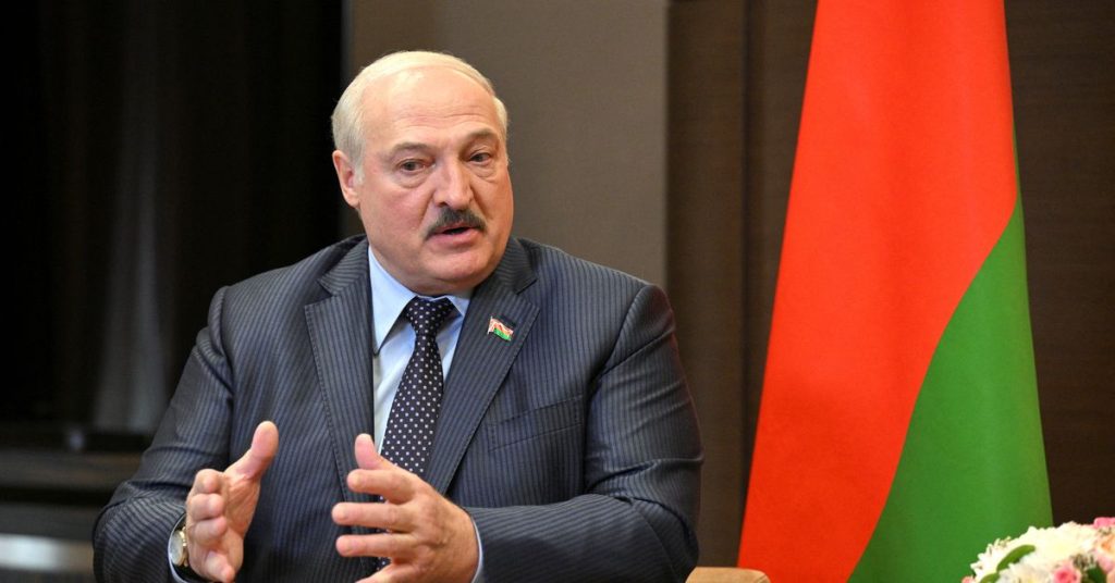 Lukashenko dice que Bielorrusia interceptó los intentos de Ucrania de lanzar misiles
