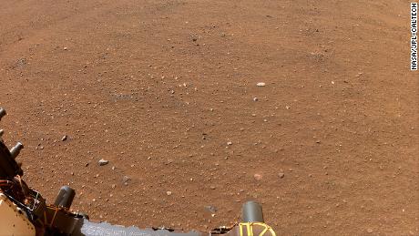 Perseverante rover explora la primera misión desde Marte