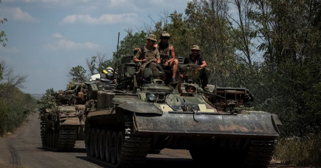 Ucrania exige más armas mientras Rusia desafiante advierte a Occidente