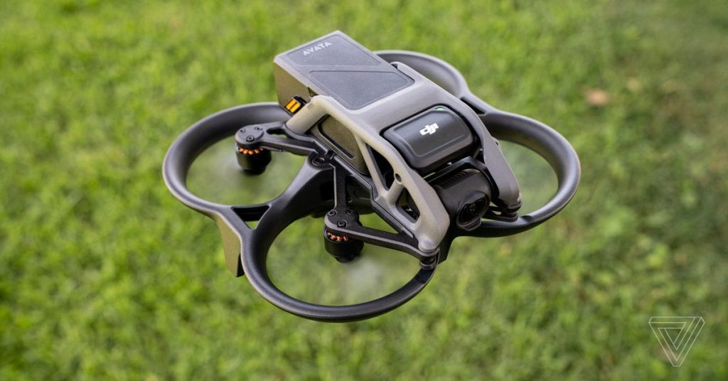 El nuevo DJI Avata me permitió volar y volar como cualquier dron básico que haya usado antes