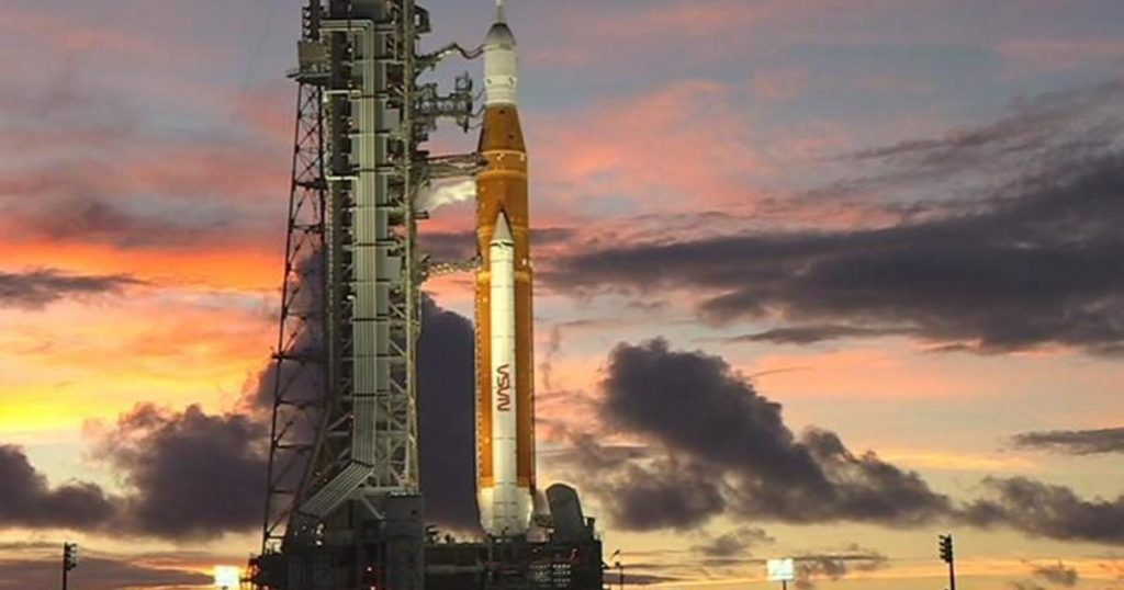 El lanzamiento del vuelo de prueba Artemis 1 de la NASA se ha retrasado después de que surgieron problemas
