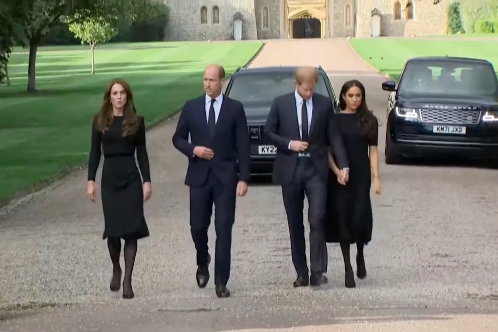 El príncipe William, Kate Middleton, el príncipe Harry y Meghan Markle llegan al Castillo de Windsor.