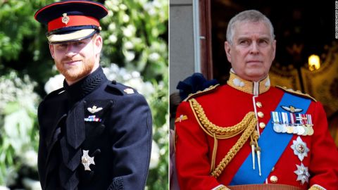El príncipe Harry usó un uniforme durante su boda de 2018. El príncipe Andrew fue visto con su uniforme militar durante el Trooping of Colour 2018.