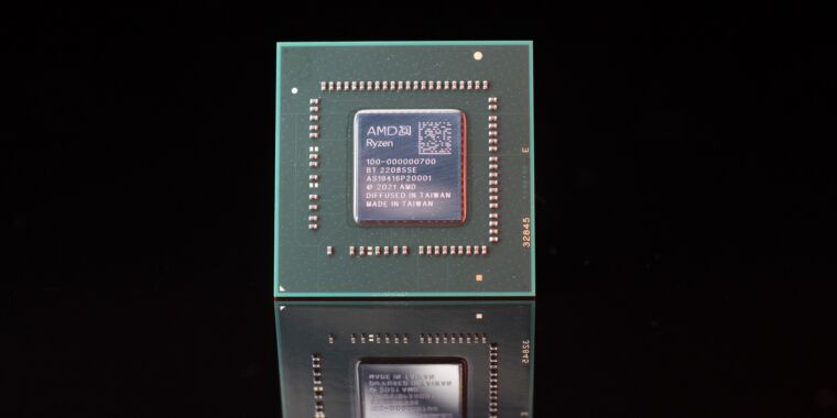 La primera CPU móvil Ryzen 7000 de AMD es una combinación de lo antiguo y lo nuevo para portátiles de gama media