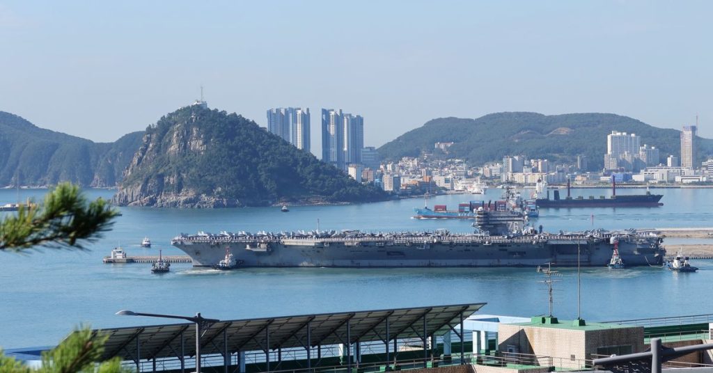 Portaaviones de EEUU llega a Corea del Sur como advertencia a Corea del Norte