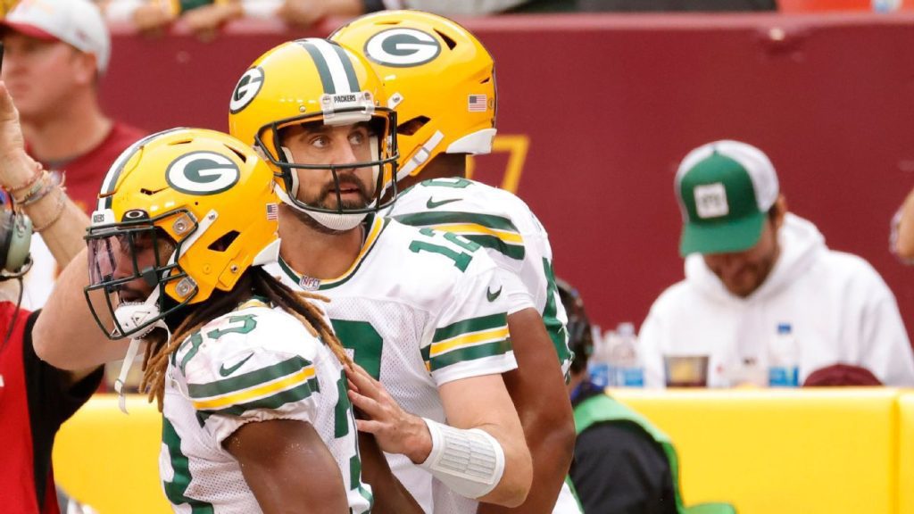 Aaron Rodgers apoya los comentarios sobre la ofensiva de los Packers, dice que nadie le ha planteado un problema