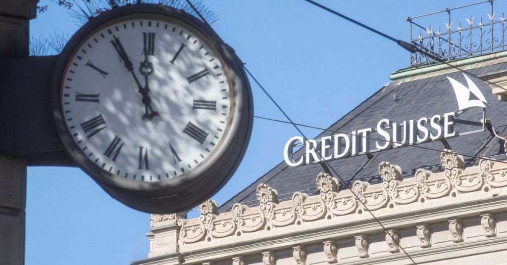 Credit Suisse paga la deuda para calmar los temores de los inversores