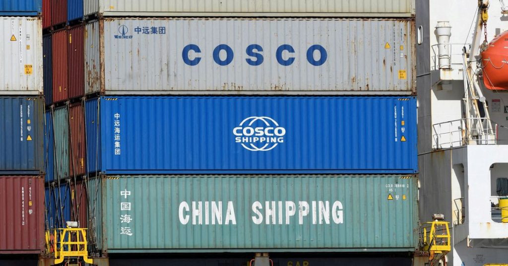 La aprobación alemana de la participación china de COSCO en el puerto de Hamburgo desata protestas