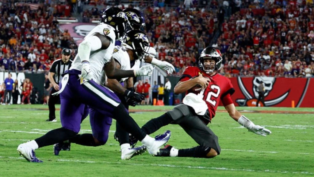 Ravens Points vs. Pirates, Fast Food: Baltimore le da a Tom Brady su primer deslizamiento de tres juegos desde 2002