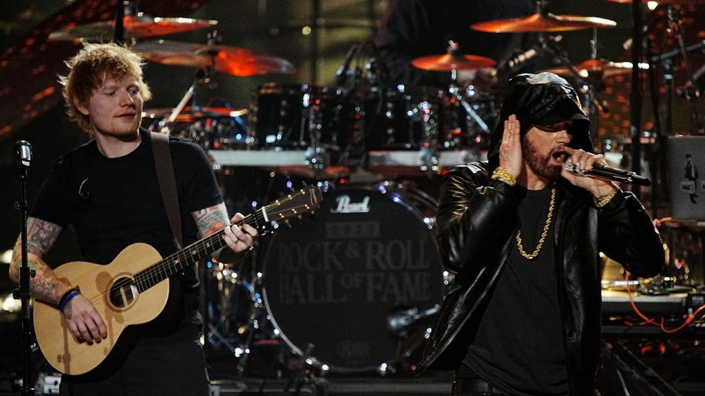 Salón de la Fama del Rock & Roll con Eminem, Dolly Parton, Lionel Richie y Carly Simon