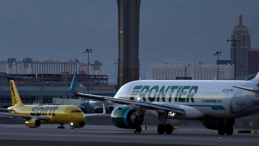 Frontier Airlines elimina la línea de servicio al cliente: NPR