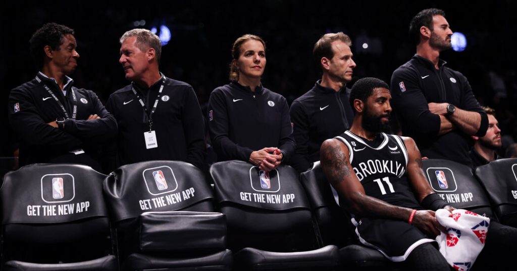 Los Nets dicen que la disculpa de Kyrie Irving no es suficiente y Nike suspende lazos