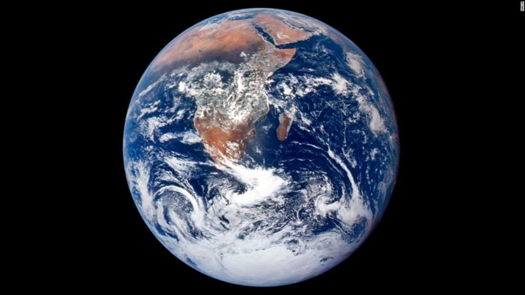 La canica azul: una de las imágenes más icónicas de la Tierra, 50 años después