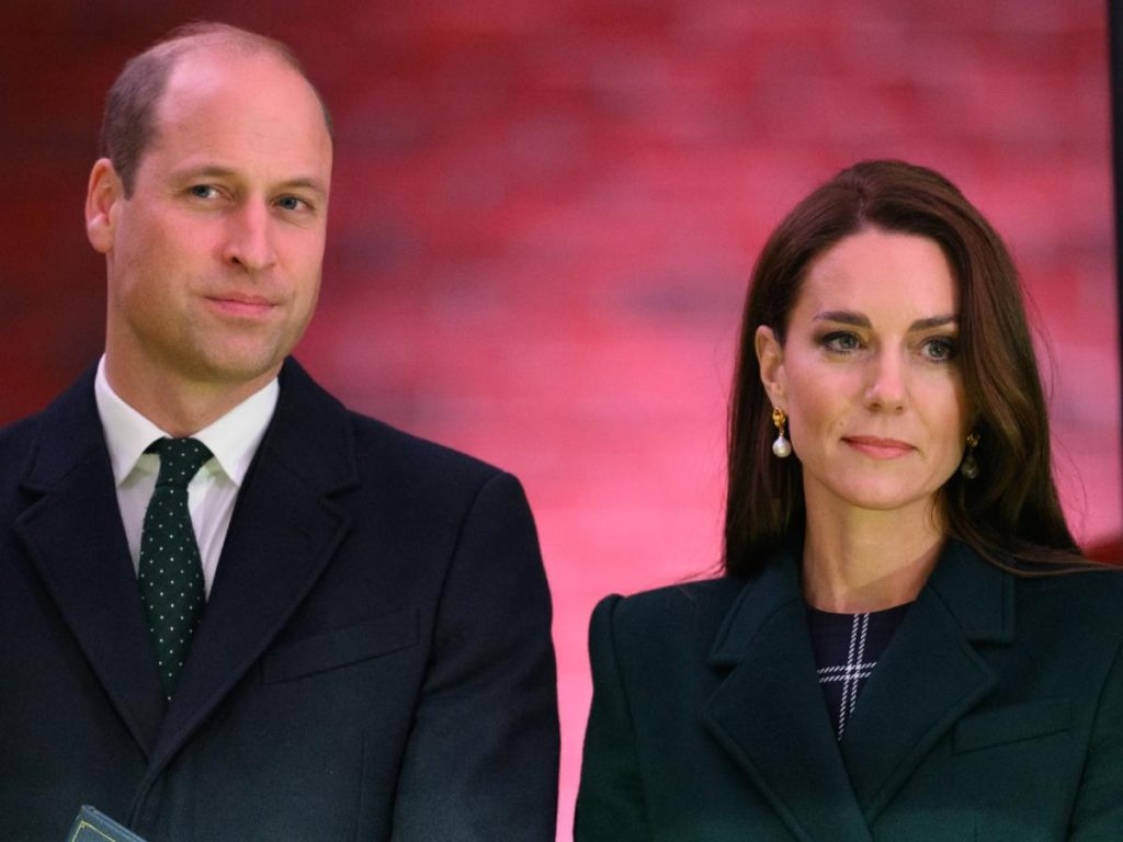 Se dice que el príncipe William y la princesa Kate se apegan a este lema real en medio de la serie de Netflix de Harry y Meghan
