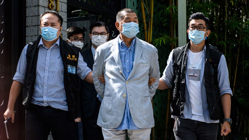 El magnate de los medios prodemocracia de Hong Kong, Jimmy Lai, ha sido condenado a 69 meses de prisión
