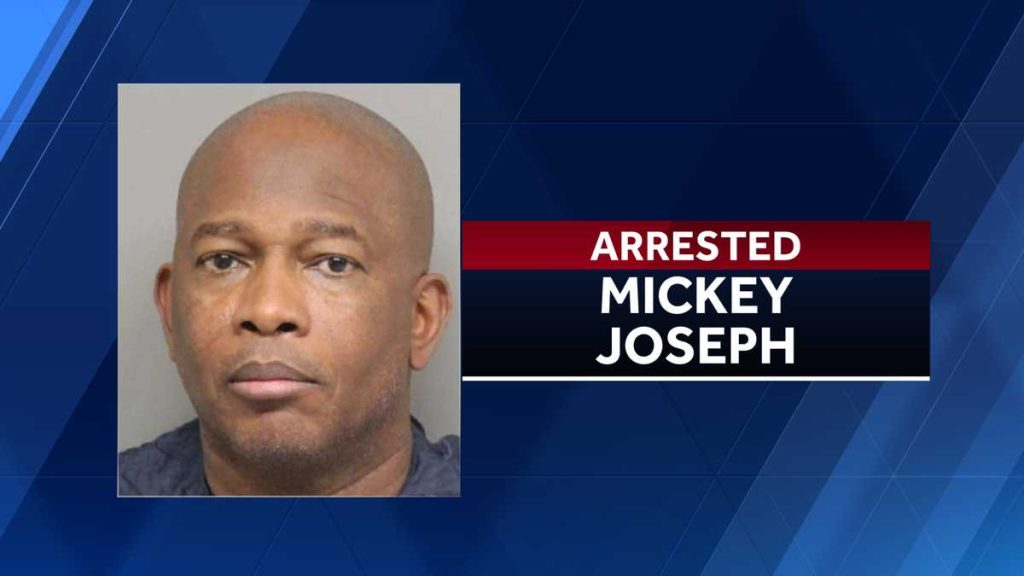 Mickey Joseph ha sido arrestado en Lincoln por presunta agresión doméstica