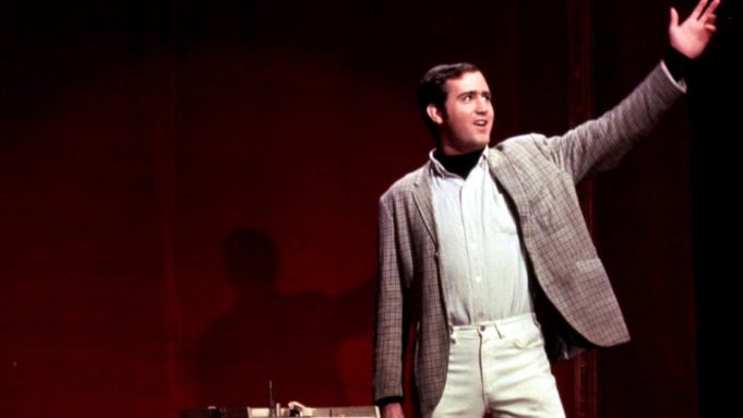 Andy Kaufman, actuando en SATURDAY NIGHT LIVE, 1970