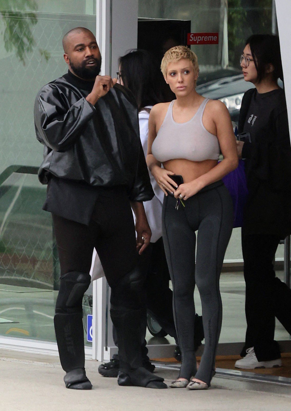 Kanye West y Bianca sensorial 